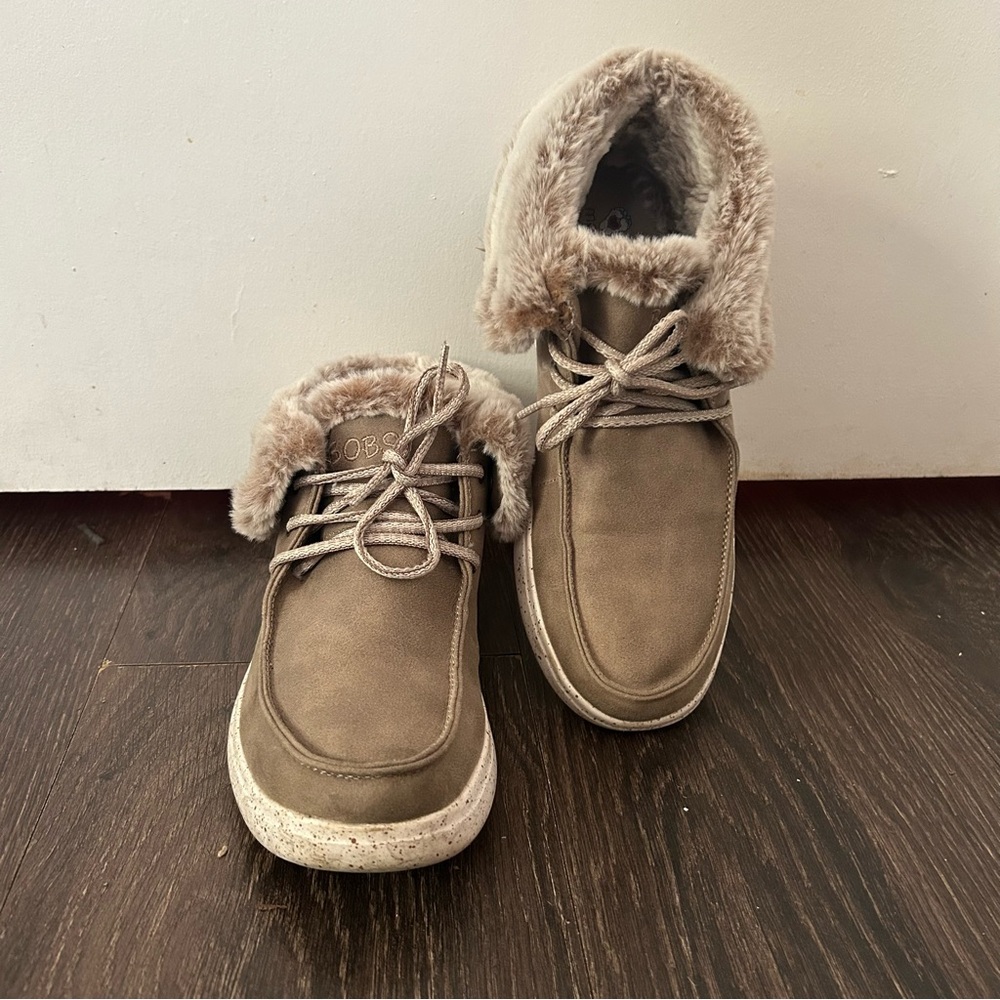 Bobs hightop fur boots